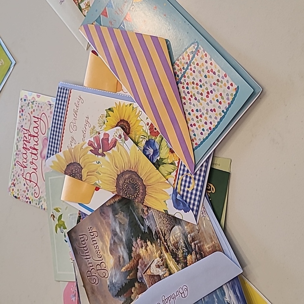 Assorted Birthday Cards Set - Picture 7 of 8
